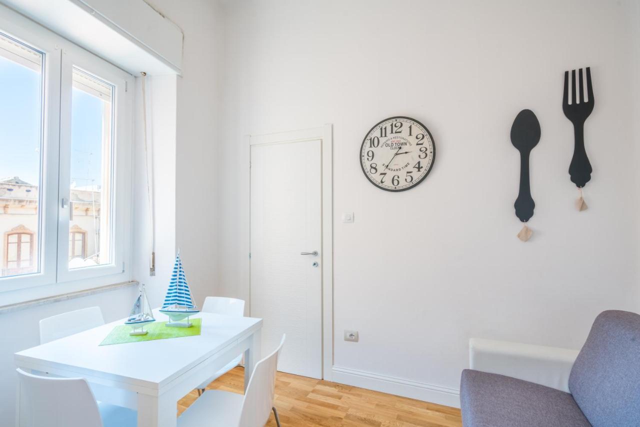 Le Scale Sul Porto . Marina Centro Storico. Ac Apartamento Cagliari Exterior foto